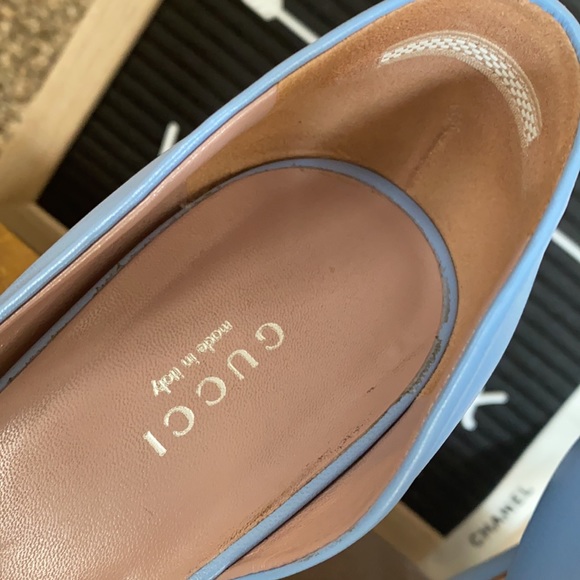 🌐 Gucci Malaga Kid Silver Studded Heels 🌐 - Picture 6 of 9